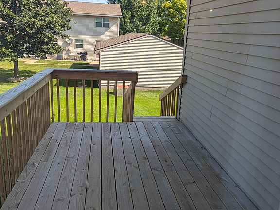 2nd image of 726 NE 5th St #Na
