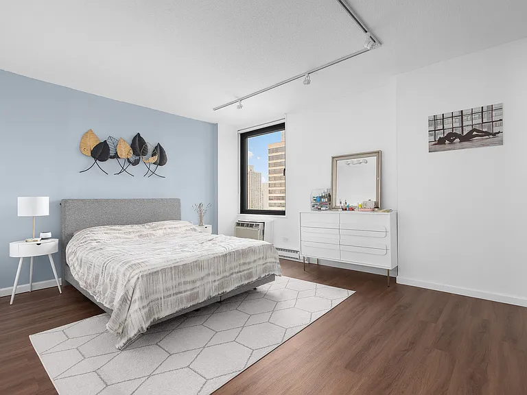 1641 3rd Ave #29D — Photo 5