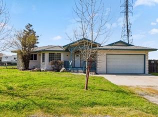 6205 N Locan Ave, Clovis, CA 93619
