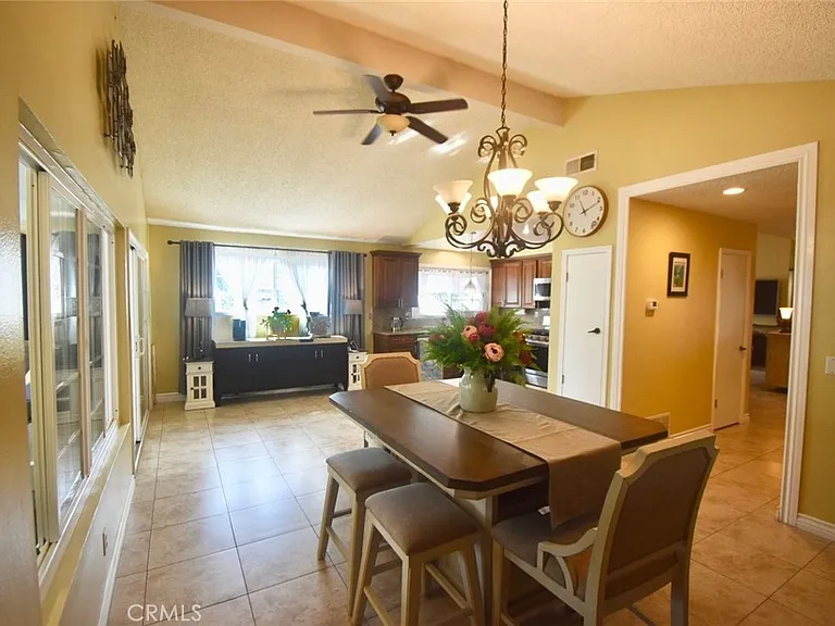 2224 S Anchor St — Photo 12