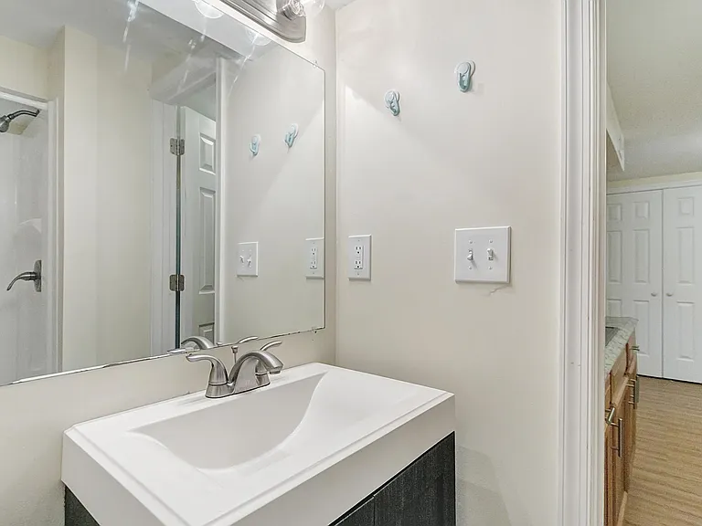 9085 Autoville Dr — Photo 20