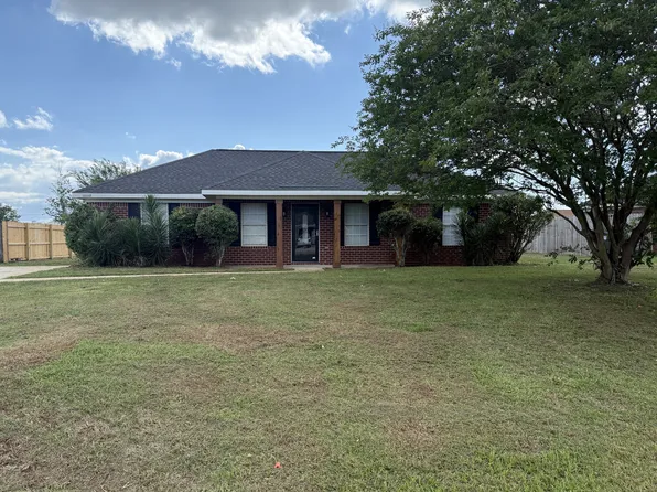 14287 Lexington Dr, Summerdale, AL 36580