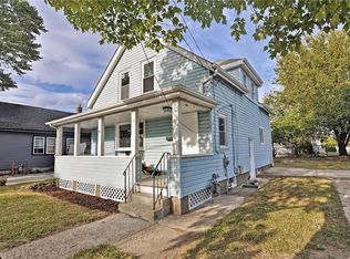 23 Delaware Ave, Warwick, RI 02888