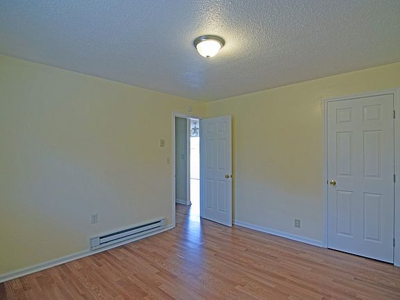 4th image of 115 Tandy Dr APT C