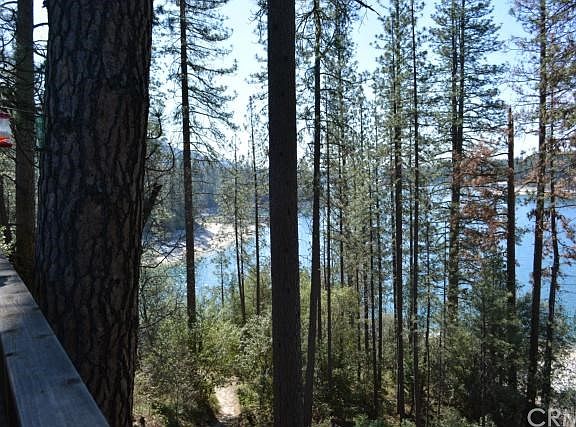 3rd image of 55266 Lake View Dr
