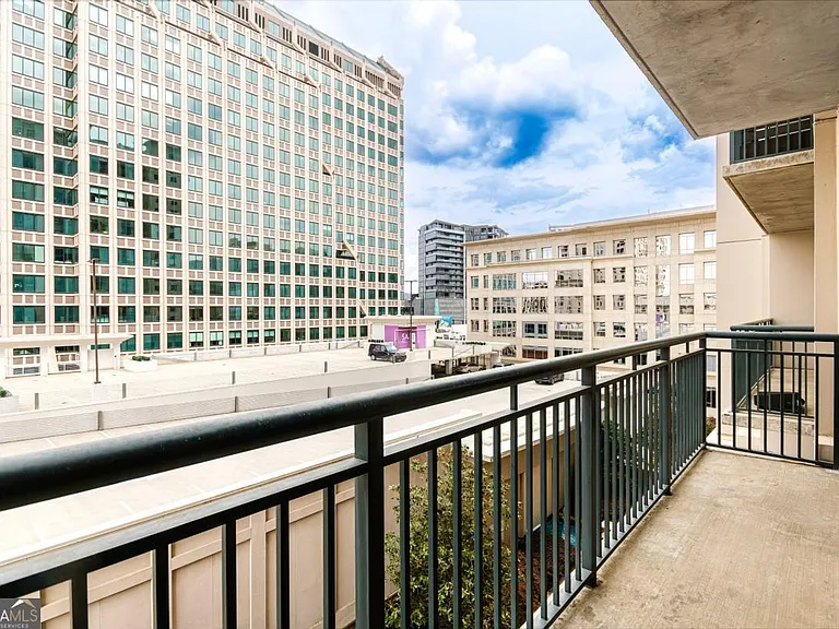 3040 Peachtree Rd NW #613 — Photo 18