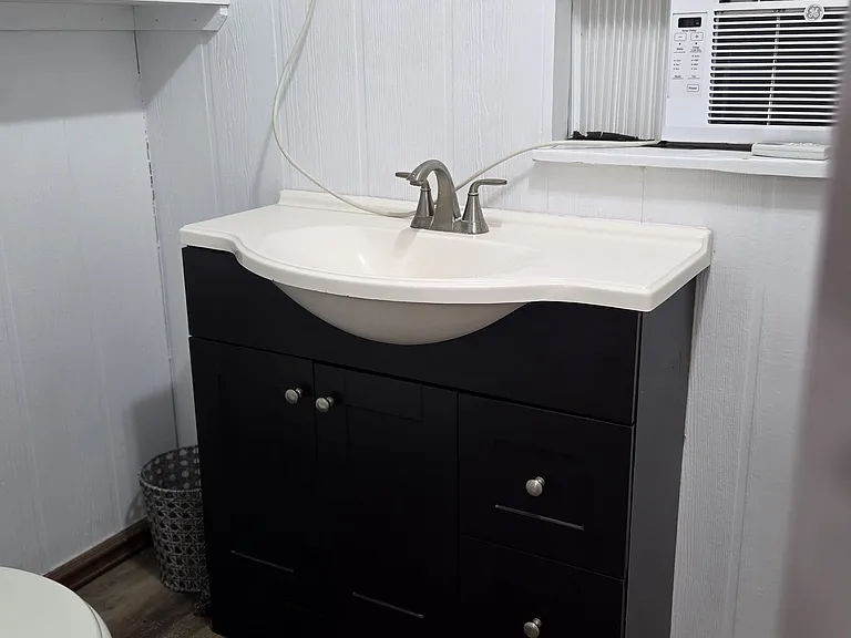 607 Crestland Ave #B — Photo 8