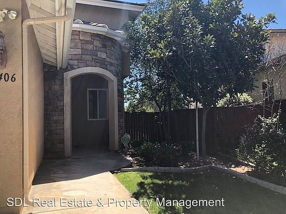 2nd image of 31406 Royal Oaks Dr