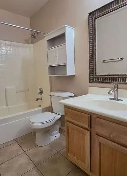 8634 W Cordes Rd — Photo 2