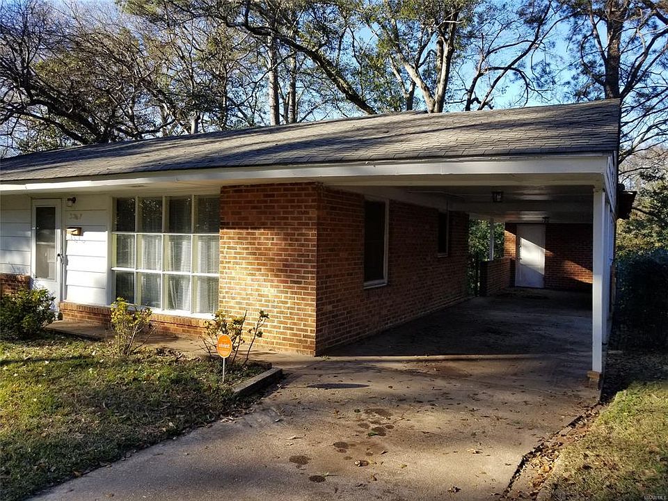 2nd image of 3267 Willow Lane Dr