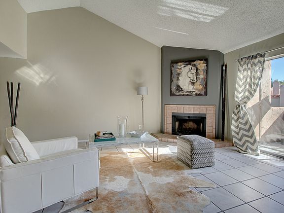 4th image of 9456 N 92nd St #209