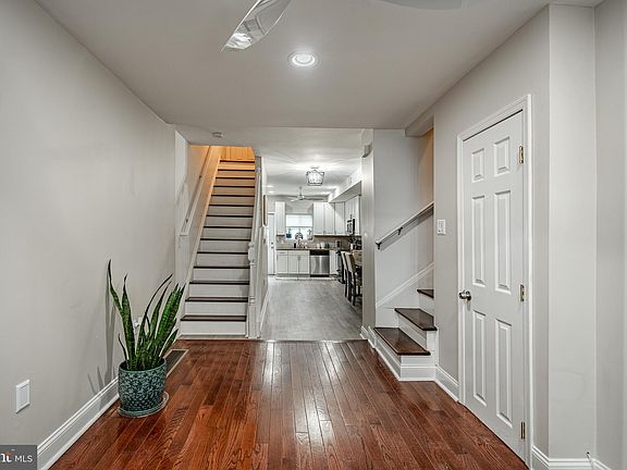 2nd image of 1125 E Berks St