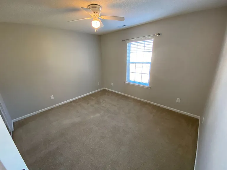 5547 Spindlewood Ct — Photo 24