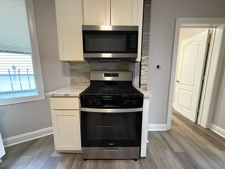 6119 Park Ave #1B — Photo 2