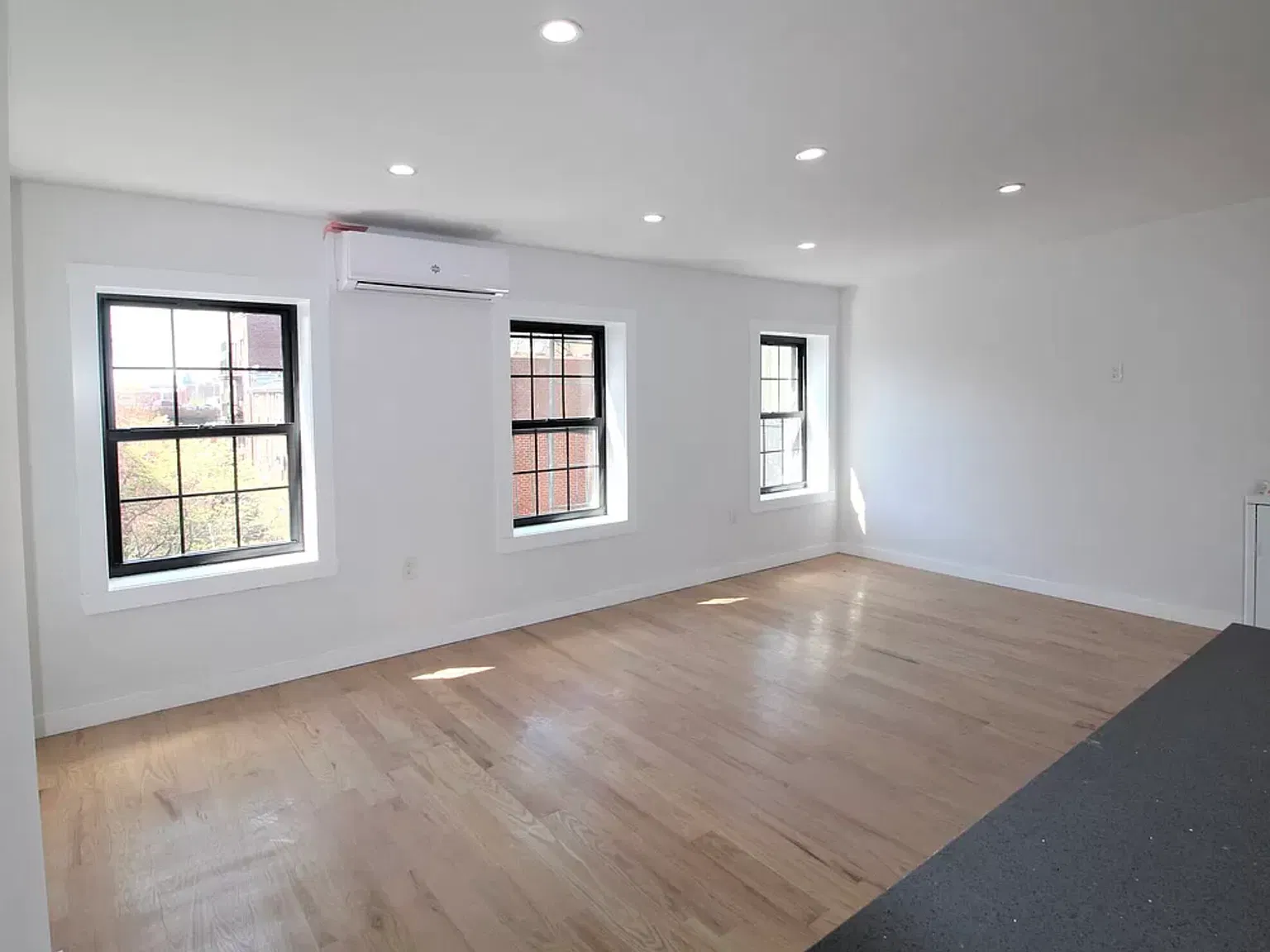 534 Court Street — Photo 3