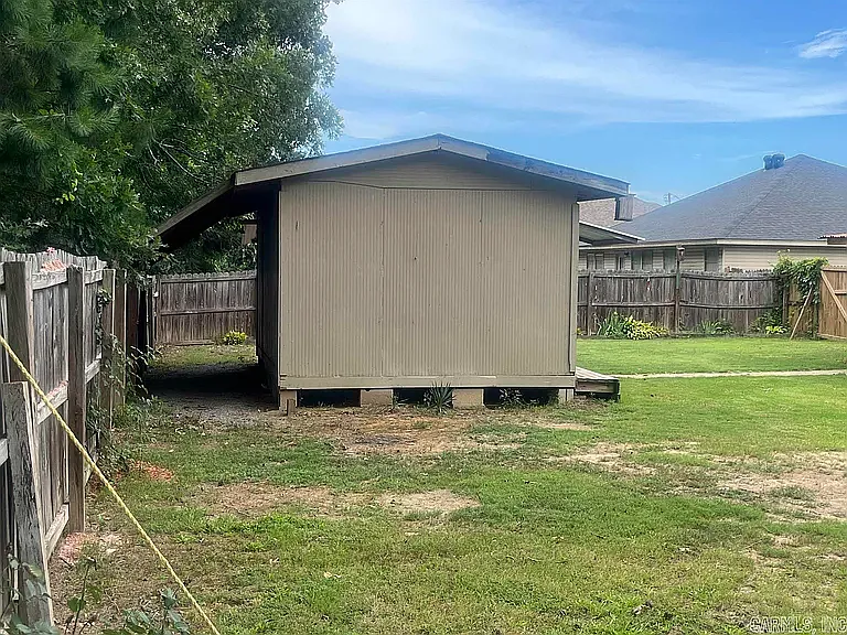9914 Merlot Ln — Photo 7