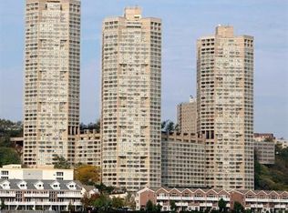 7002 Boulevard East UNIT 26A, West New York, NJ 07093