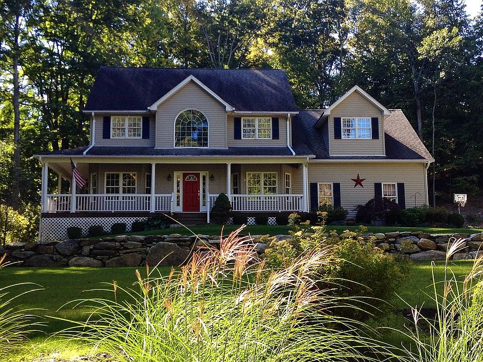 1st image of 23 Horton Dr