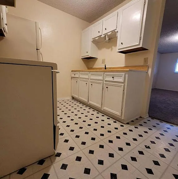 735 S Jackson St #16 — Photo 9