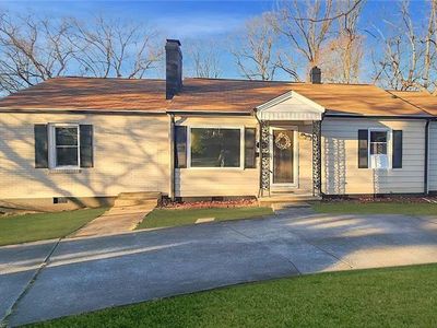 2218 W Cone Blvd, Greensboro, NC, 27408
