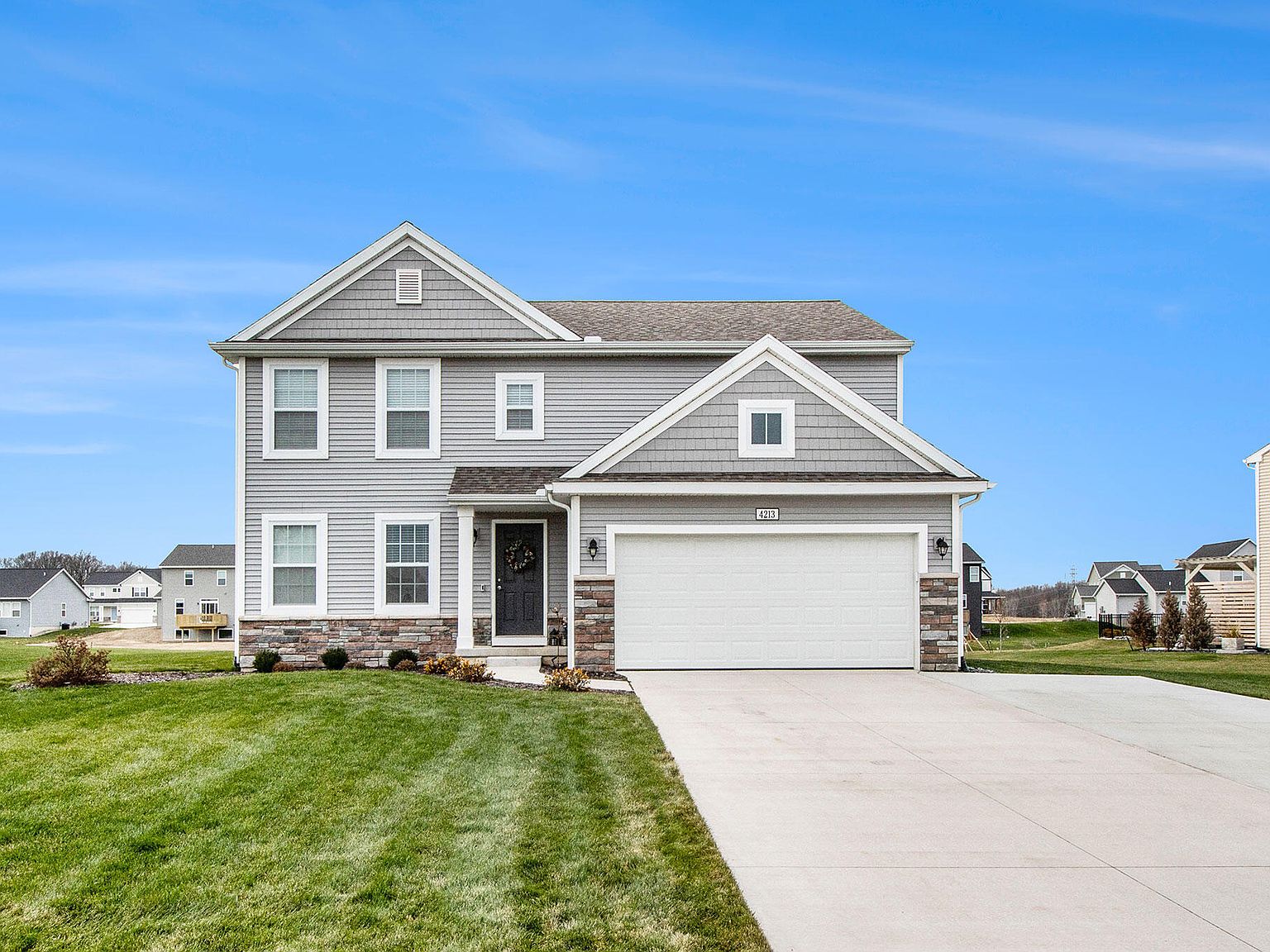 4213 Springhill Dr, Hudsonville, MI 49426 Zillow