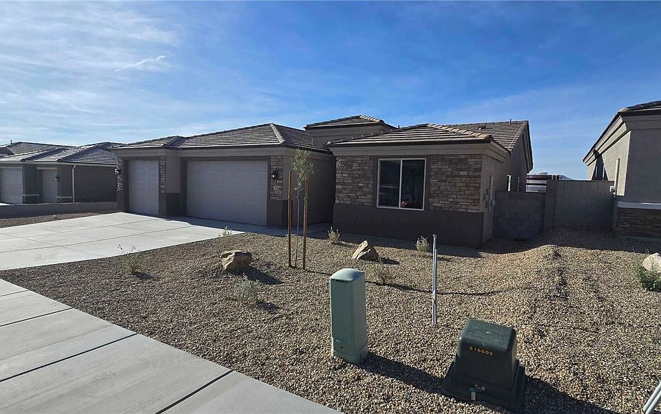 2nd image of 2156 Alan Ladd Drive