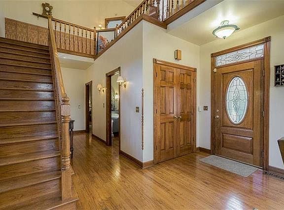 3rd image of 4501 Twelve Oaks Dr