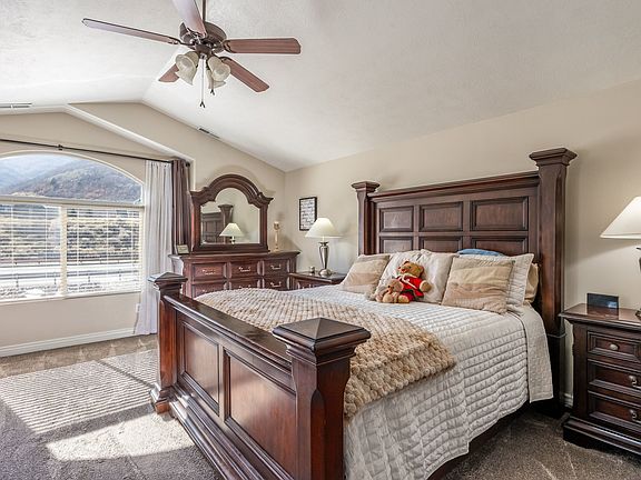 5th image of 941 E Beartooth Cir