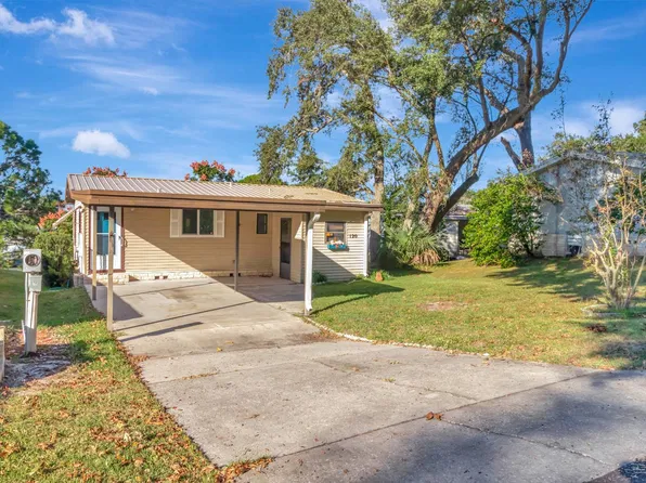 120 W Pine Dr #438, Lady Lake, FL 32159