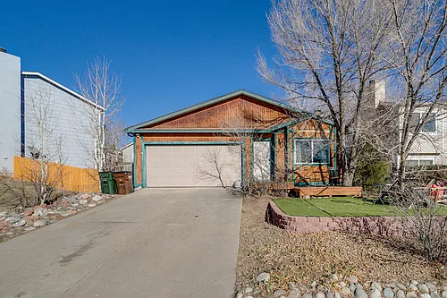 6435 Chantilly Pl Photo 1