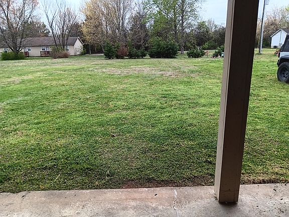 2nd image of 1151 Lawrence Rd