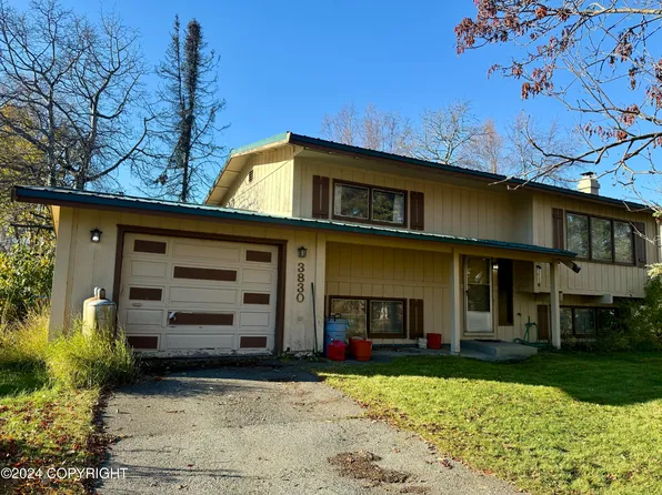 3830 Borland Cir, Anchorage, AK 99517