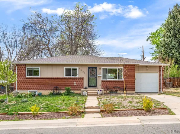 6927 Newcombe Street, Arvada, CO 80004