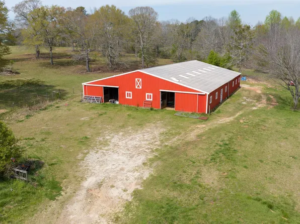 7186 Rocky Mount Rd, Gay, GA 30218