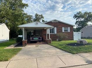 4827 Westmoreland Rd, Huntington, WV 25704