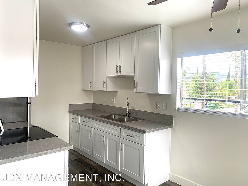 1st image of 909 S Sunshine Ave #7