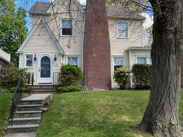 54 Ogden Avenue, White Plains, NY 10605