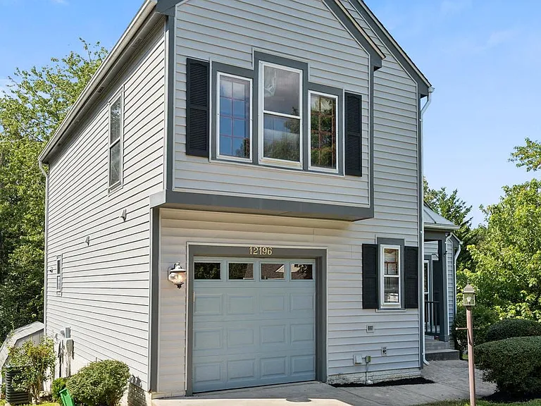 12196 Dapple Gray Ct — Photo 16