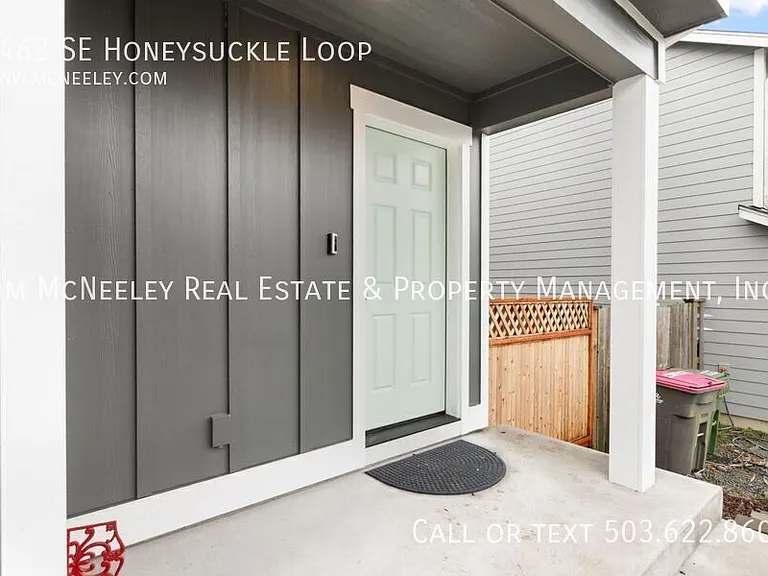 1463 SE Honeysuckle Loop — Photo 26