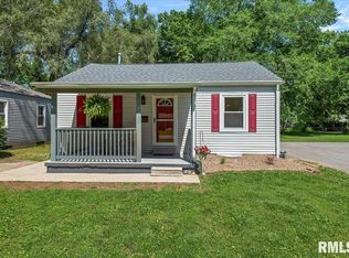 3132 S 4th St, Southern View, IL 62703