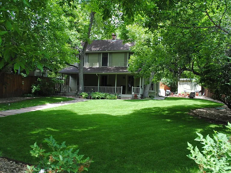 935 Spruce St #1 — Photo 2