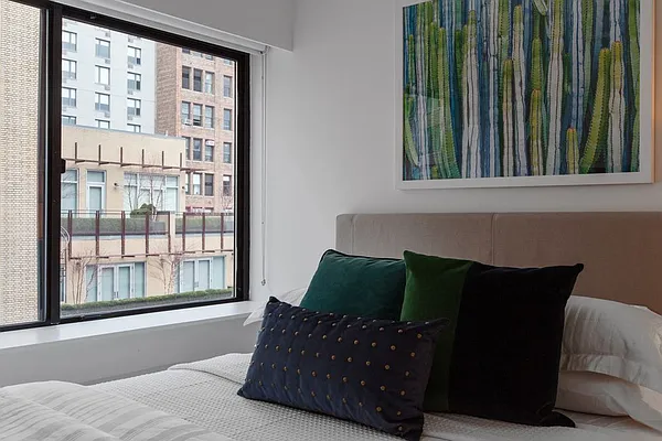 Rented by Greystar | media 28