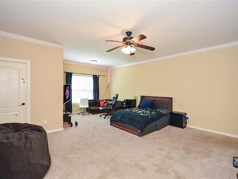 2210 Spalding Dr — Photo 61