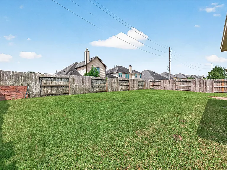 9214 Cavalier Ln — Photo 35