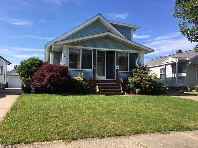 1st image of 6113 Traymore Ave