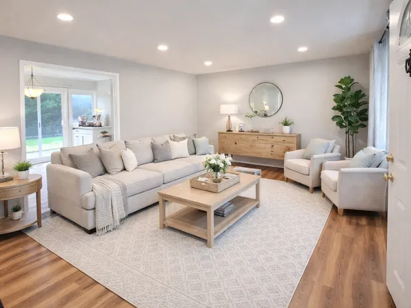 16005 Pennant Ln, Bowie, MD 20716