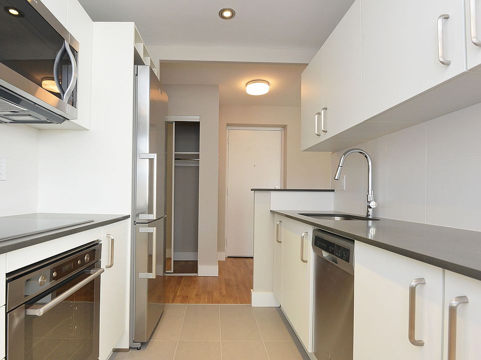 1st image of 25 Eccleston Dr #1147006