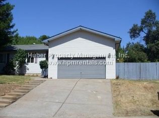 12713 Manor Dr, Auburn, CA