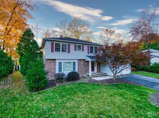 73 Staghorn Dr, North Brunswick, NJ 08902