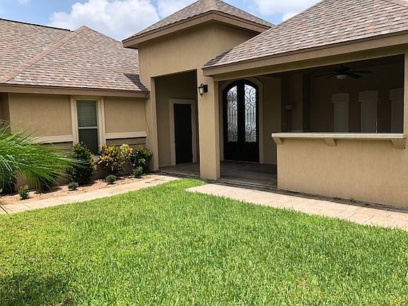 3rd image of 4713 Zinnia Ave